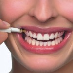 Dói para colocar os implantes dentários?